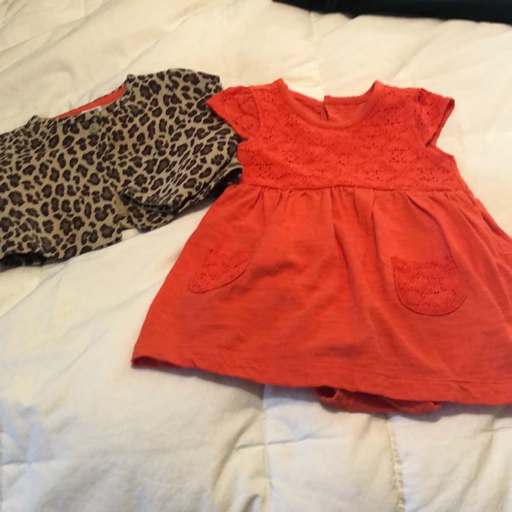 1 piece dress w/ jacket. Grandma over bought.